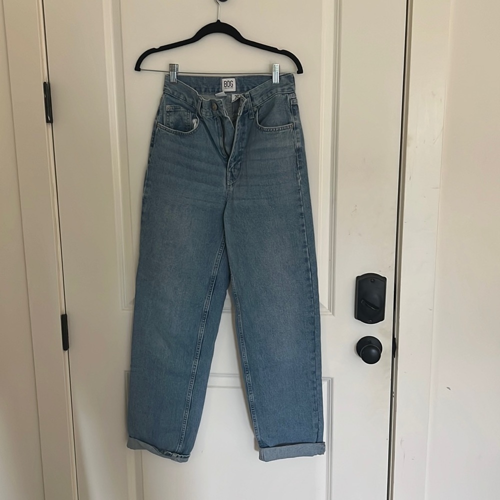 BDG high rise baggy size 26 light blue